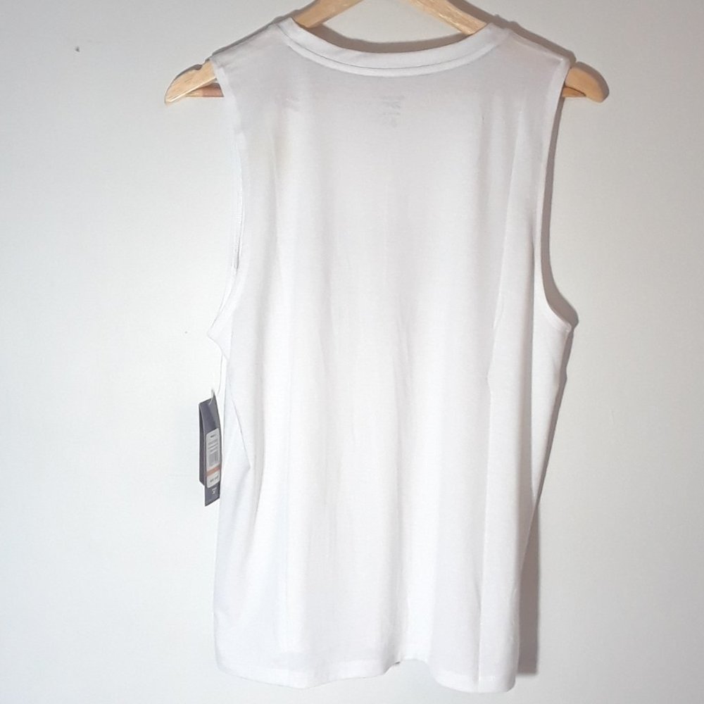 ❌SOLD❌NWT Reebok Muscle Top - Picture 6 of 9